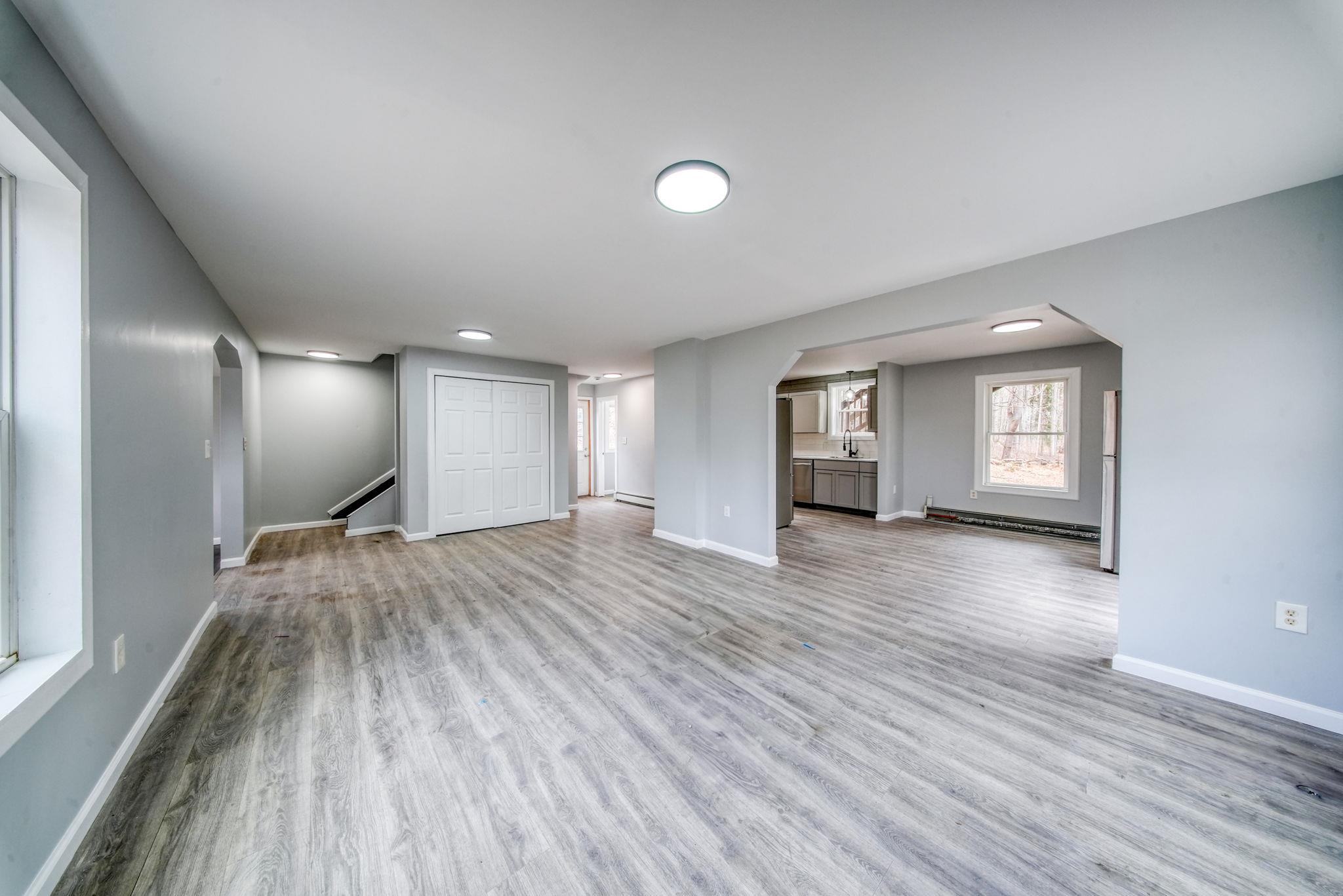 22 Academy Avenue, Sparrowbush, New York image 8