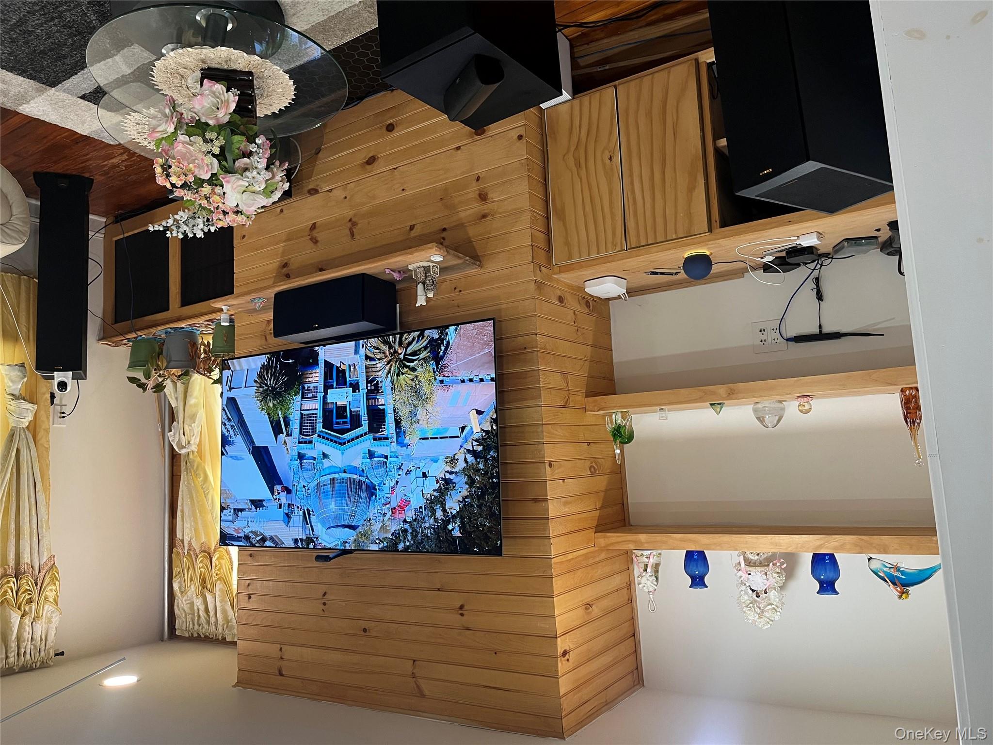 149 W Kingsbridge Road