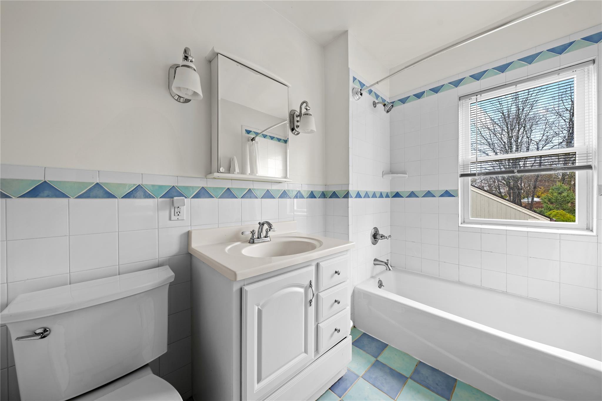 49 Walnut Street, Pleasantville, New York image 23