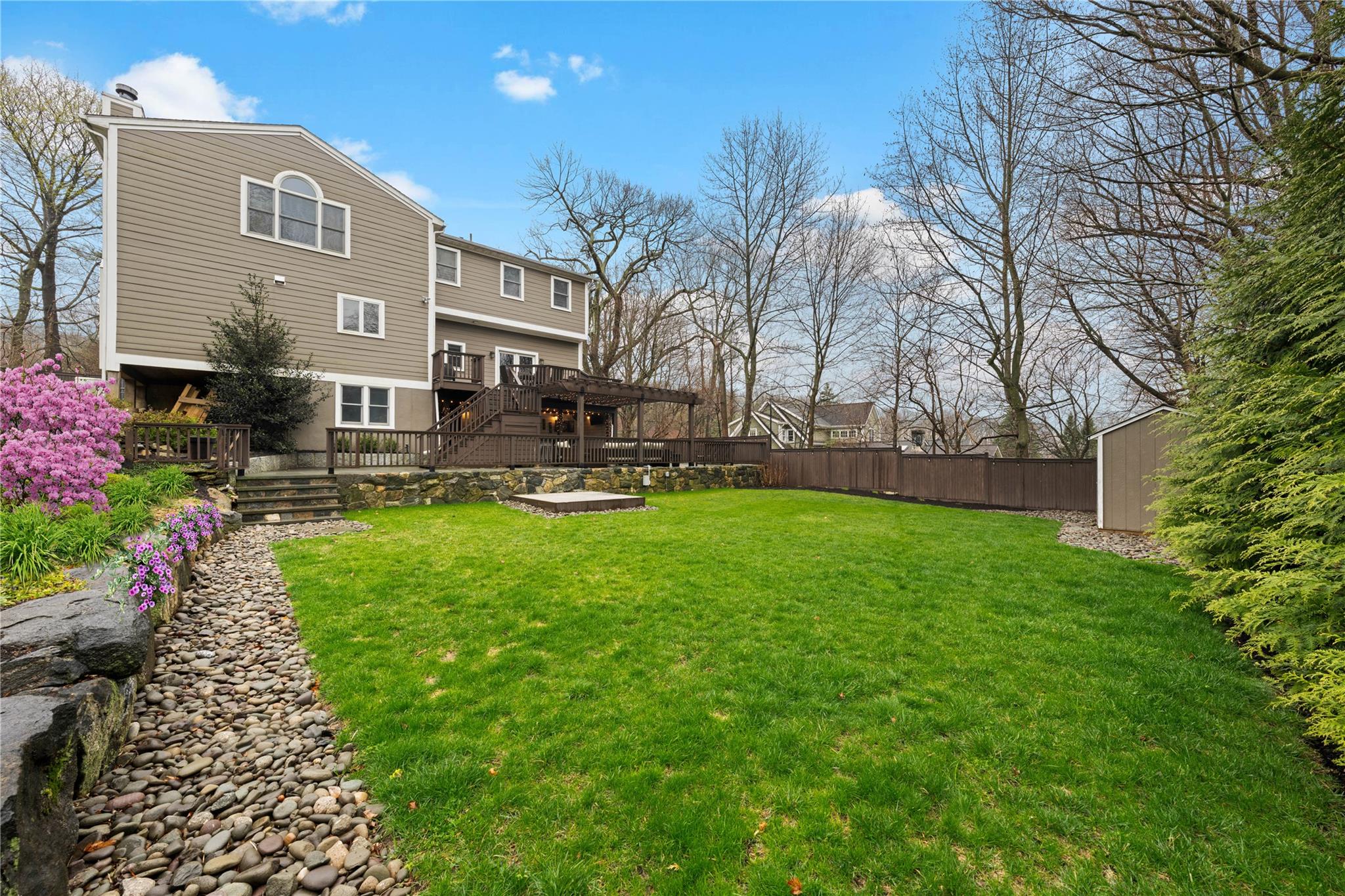 49 Walnut Street, Pleasantville, New York image 29