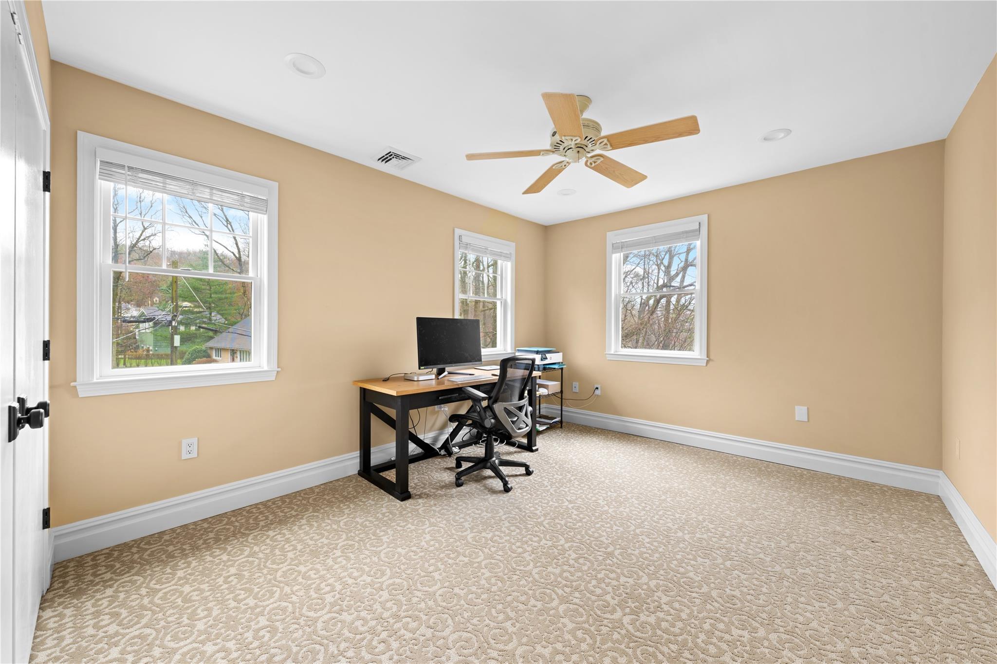 49 Walnut Street, Pleasantville, New York image 18