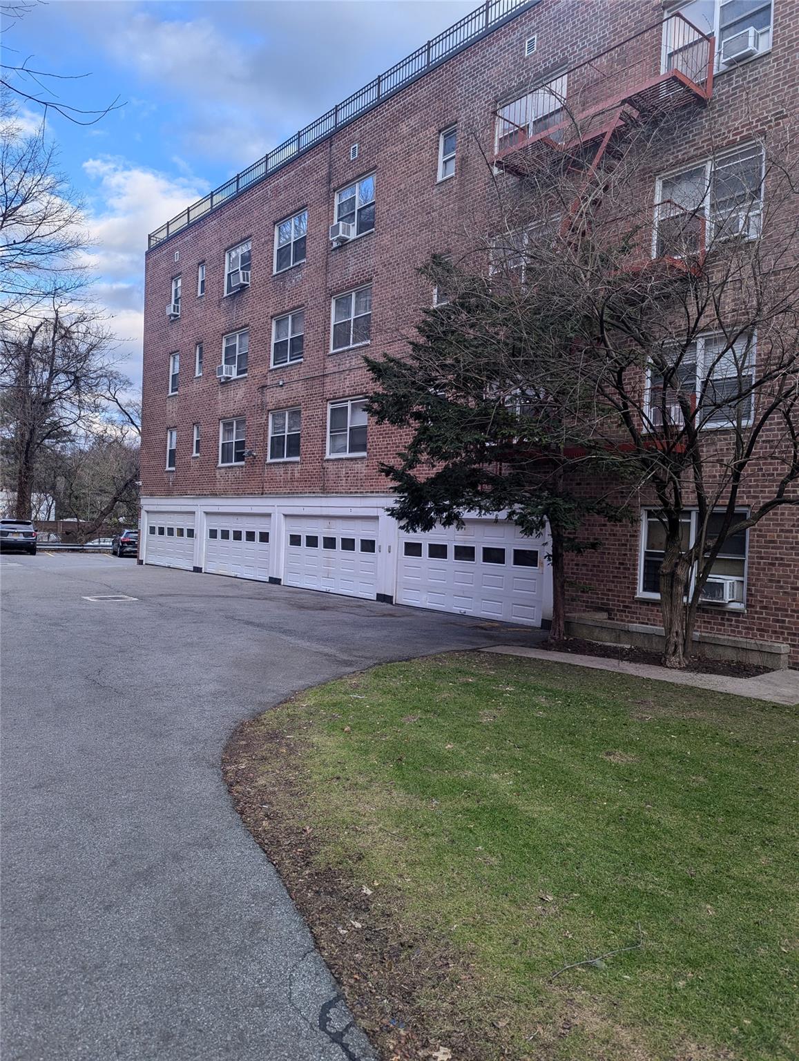 781 Palmer Road #2F, Bronxville, New York image 19