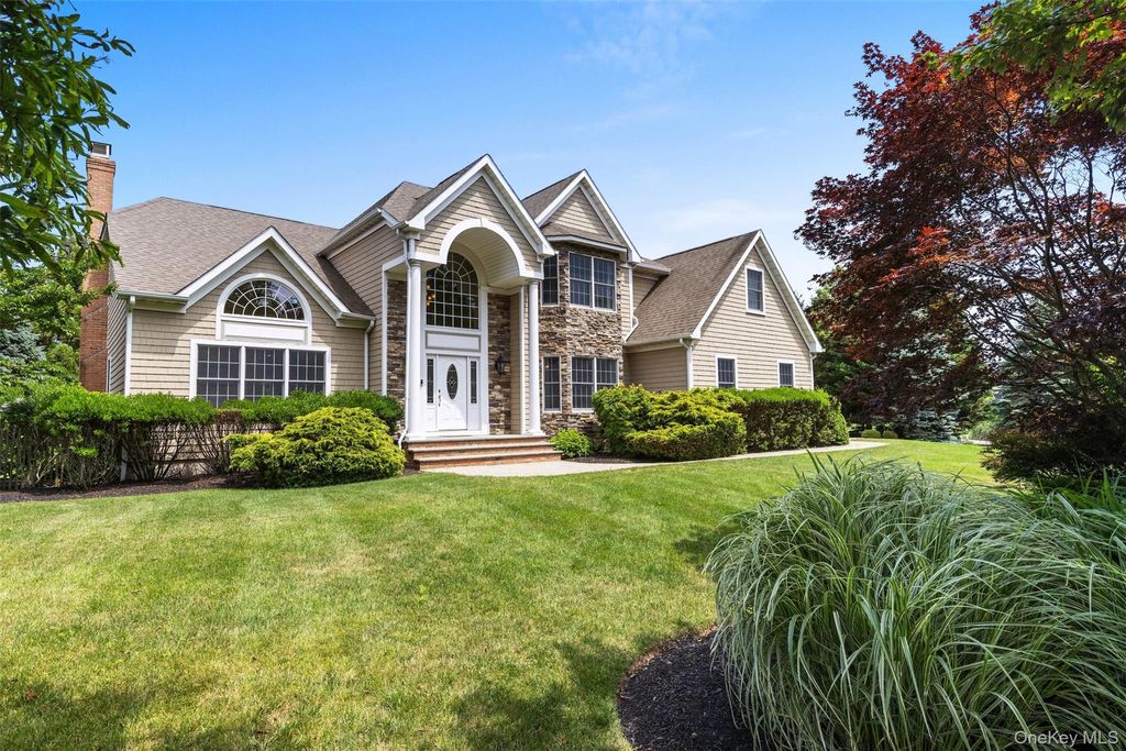 Photo of 90 Caiola Court, Greenport, NY 11944 (MLS # 1027434)