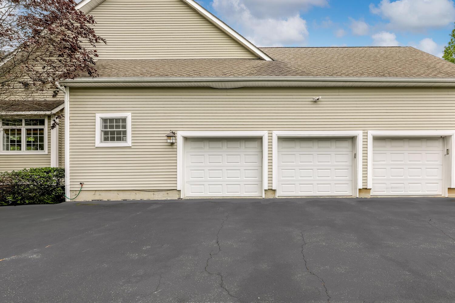 58 Montebello Road, Suffern, New York image 4