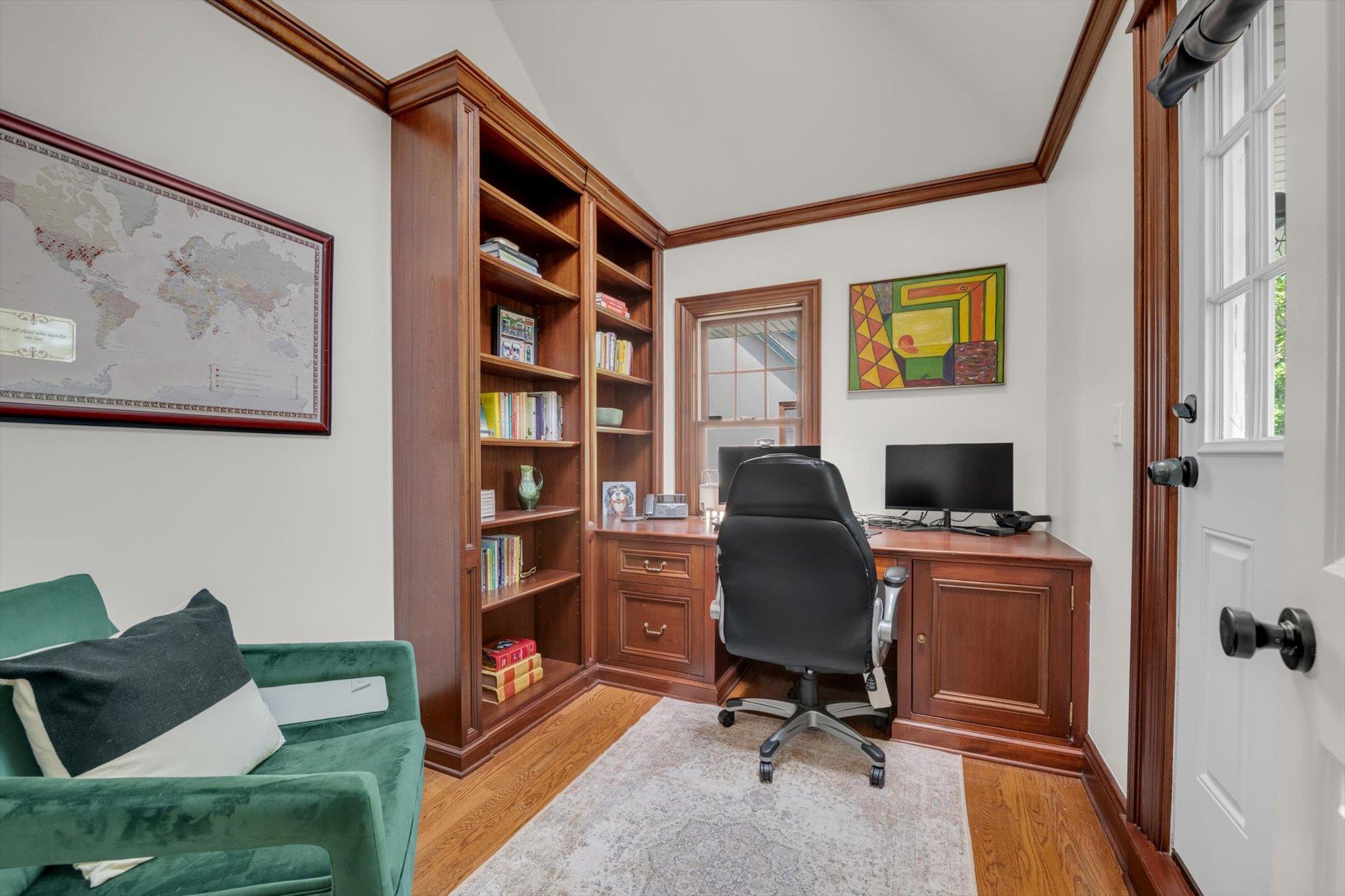 48 Hillcrest Avenue, Manhasset, New York image 29