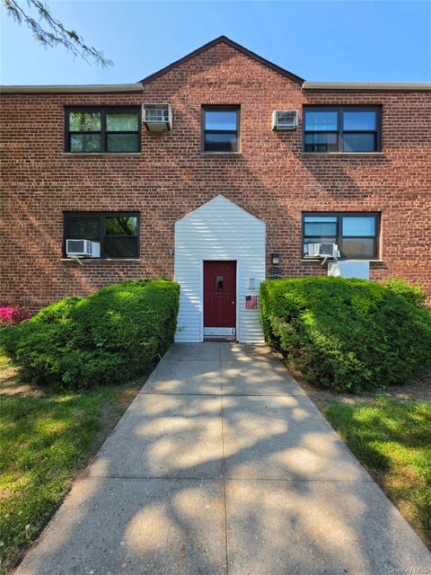 Homes For Sale - 155-19 81st Street St #46<br/> Howard Beach, NY 11414