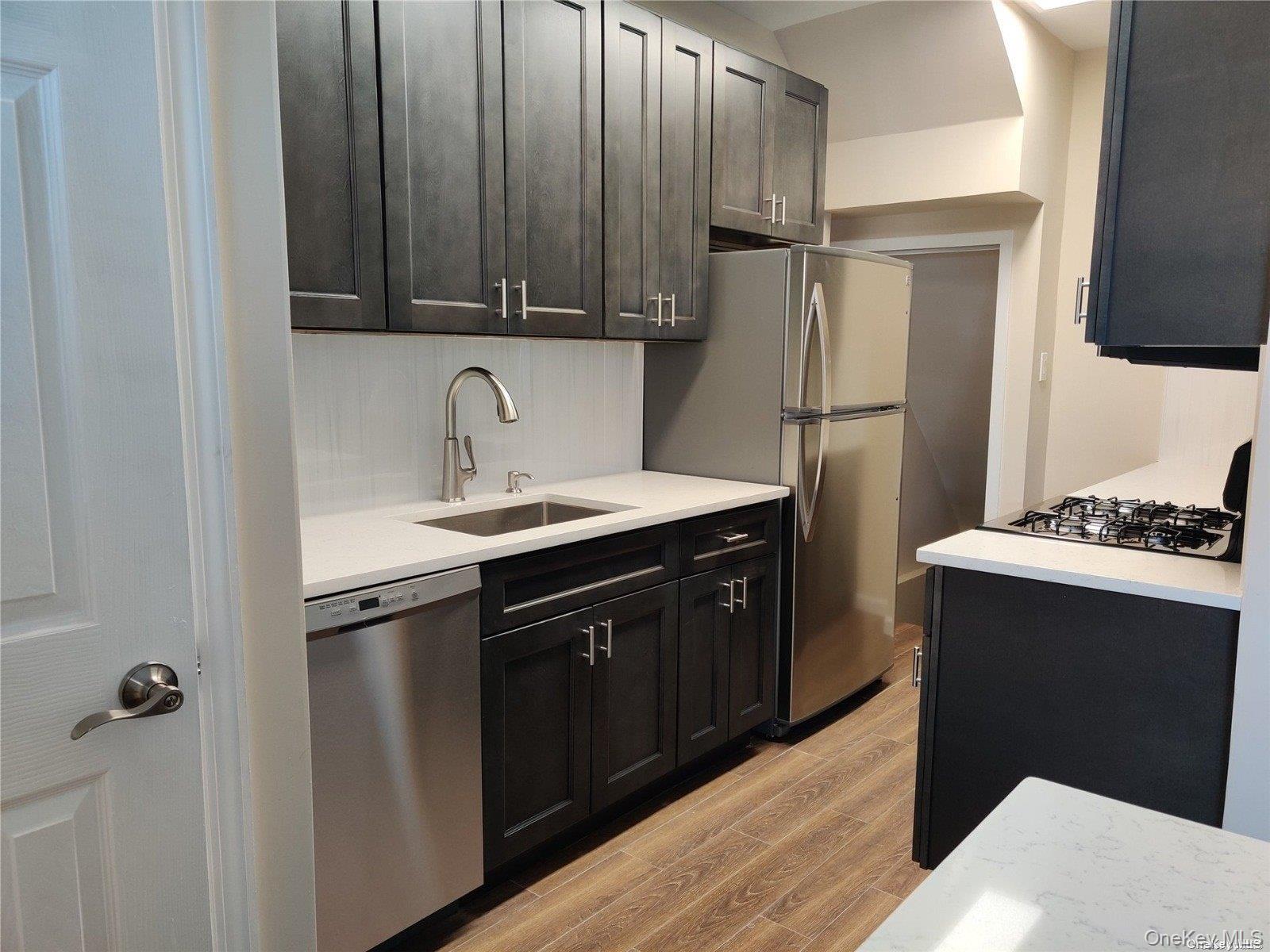 82-57 167th Street 1/2 - Photo 3