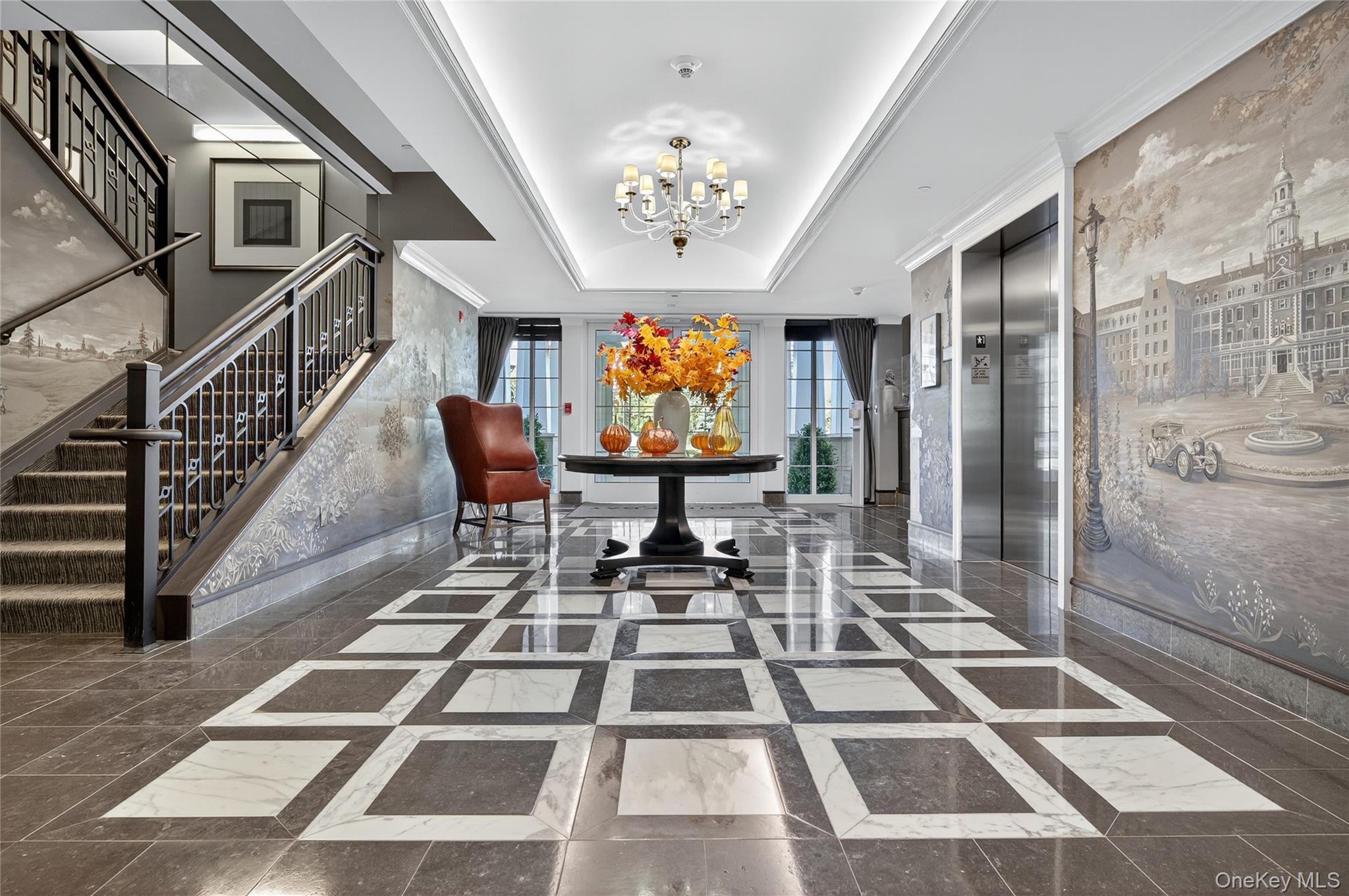 301 Franklin Avenue 213