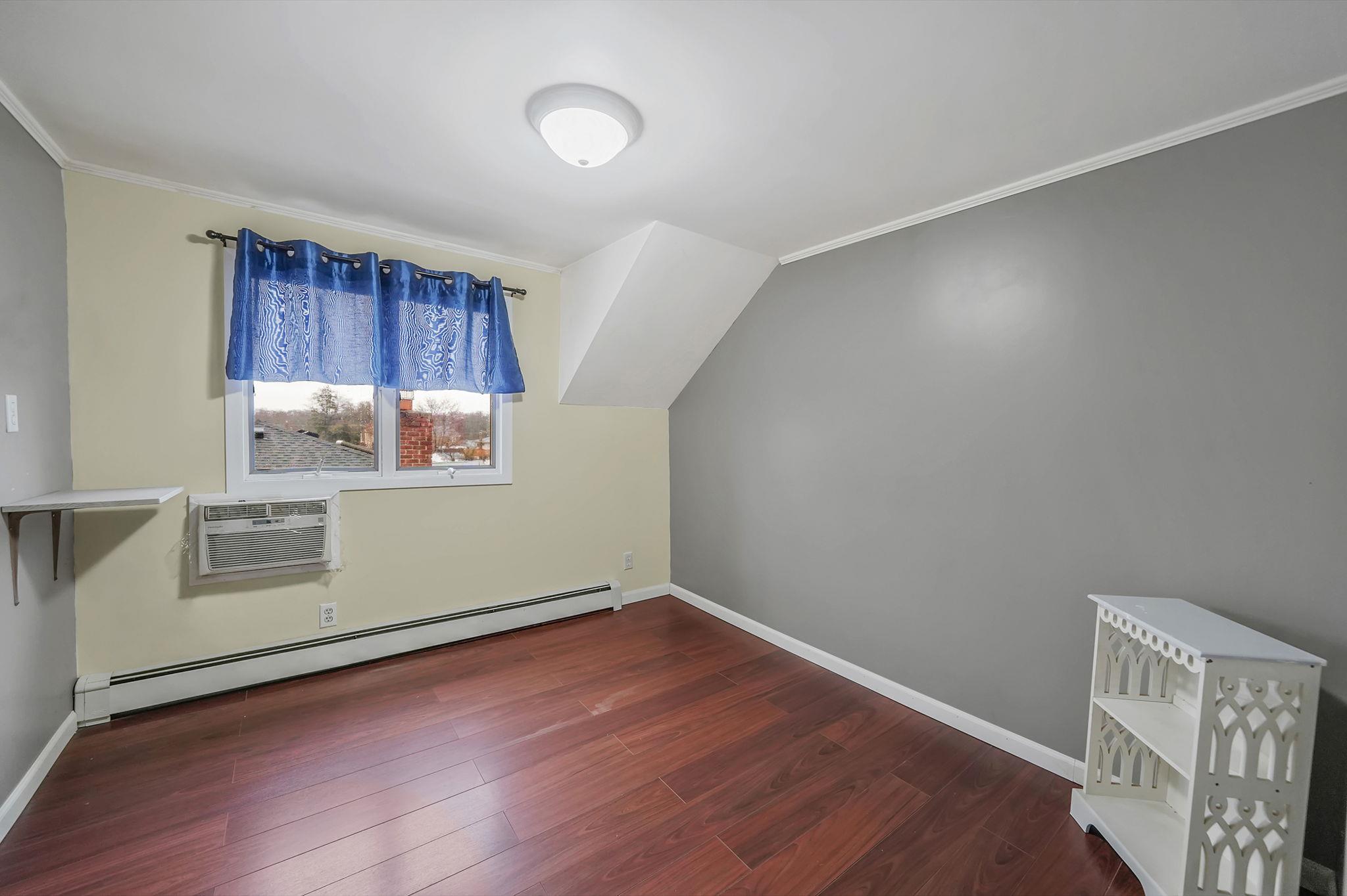 361 Kansas Street, Lindenhurst, New York image 15
