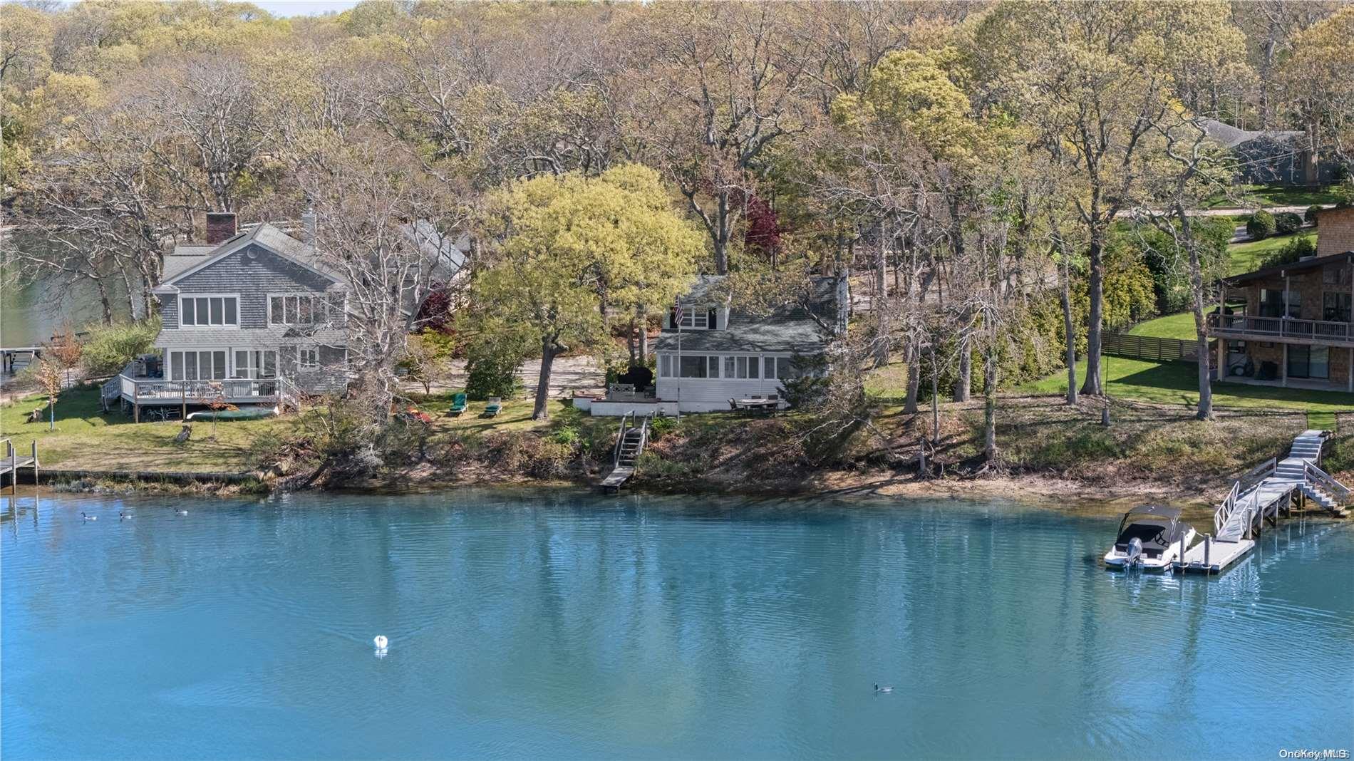 2 Doris Lane, Southampton, New York image 9