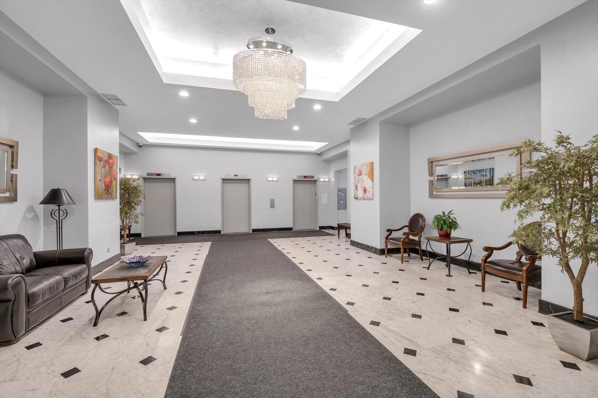 125-10 Queens Boulevard #1025, Kew Gardens, Florida image 2