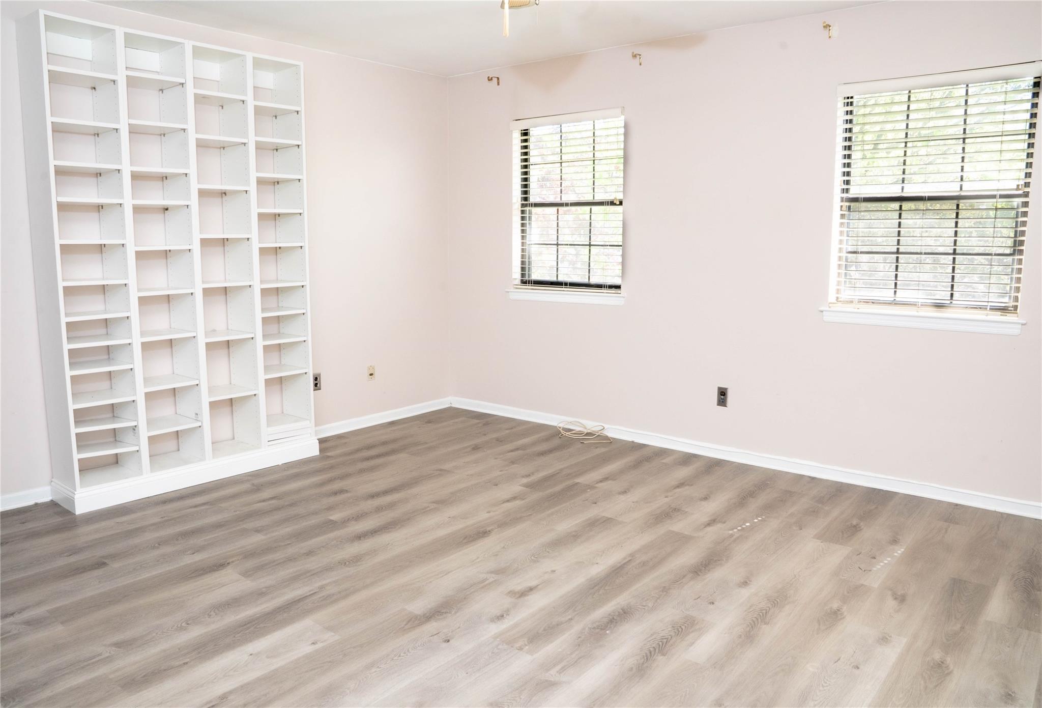 114 Somerset Drive, Suffern, New York image 12