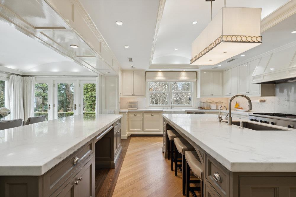 99 Wheatley Road, Old Westbury, New York image 6