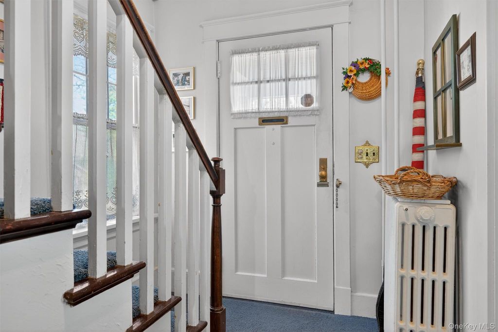 Photo of 1 City Terrace N, Newburgh, NY 12550 (MLS # 975091)