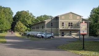 Photo of 128 Vineyard Avenue Ave #108, Highland, NY 12528 (MLS # 1048693)