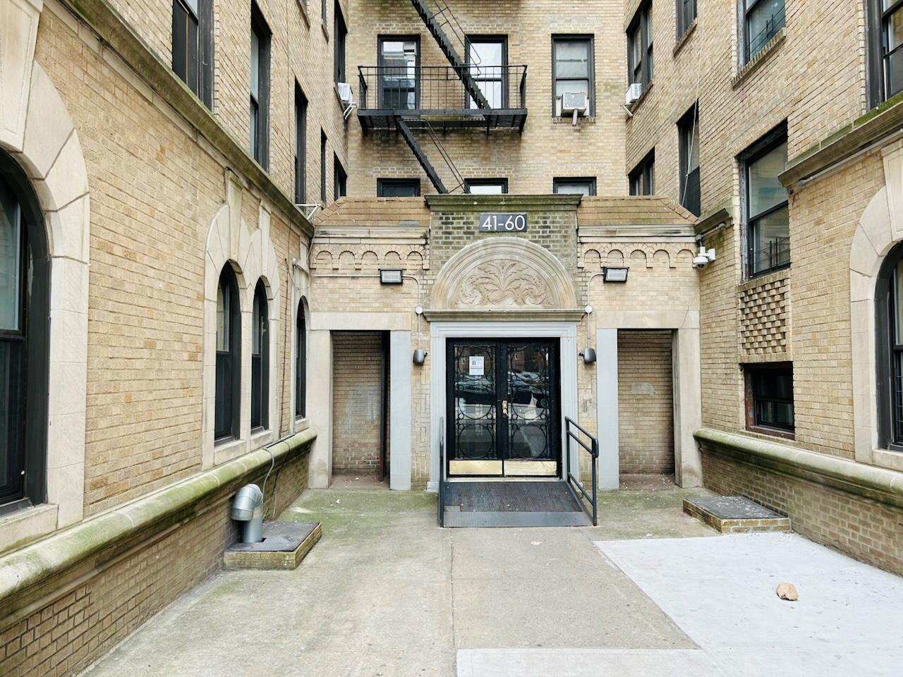 41-60 Bowne St St #6E, Flushing, New York image 16