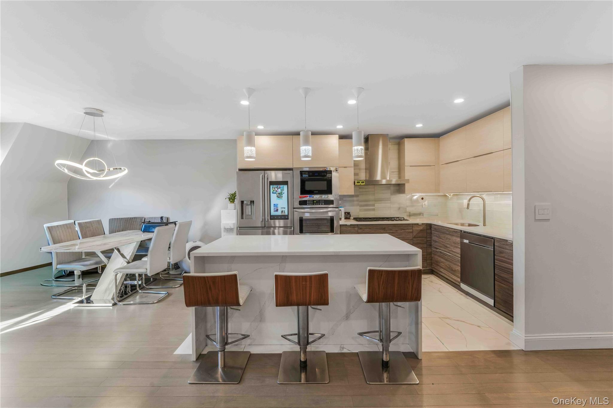 1324 Robin Lane 1195