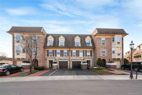 1324 Robin Lane 1195 Bayside NY 11360