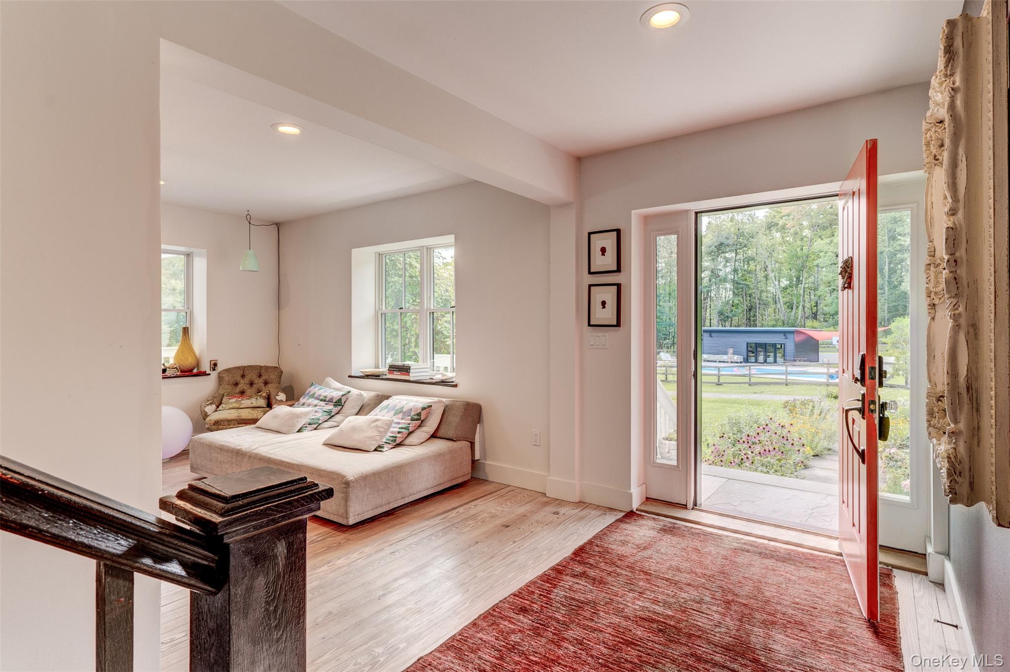 39 Deep Hollow Hill Road