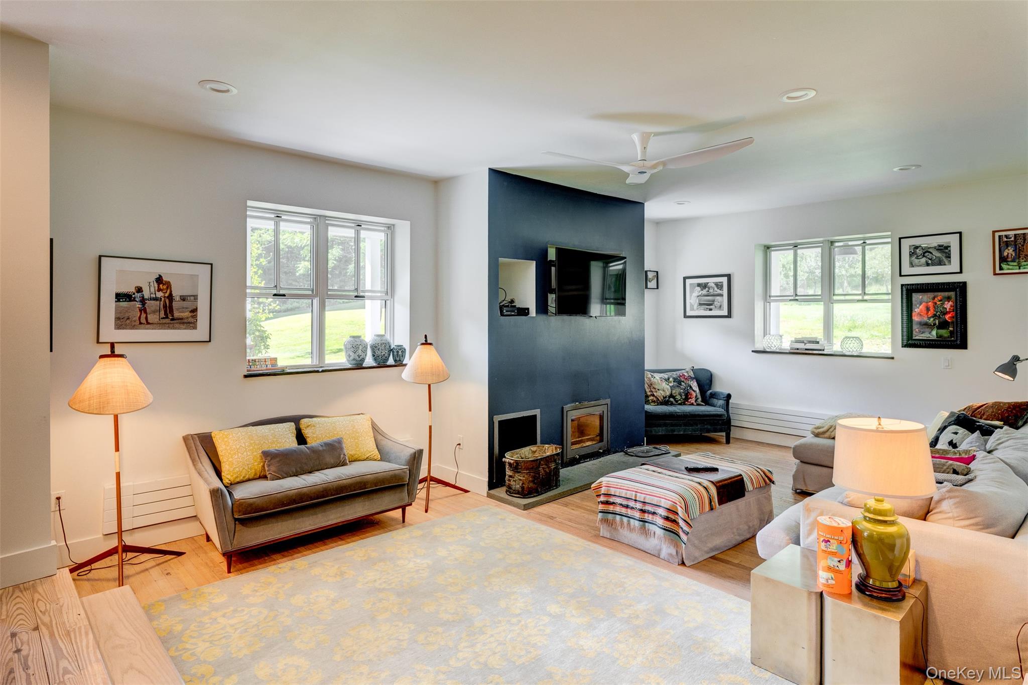 39 Deep Hollow Hill Road