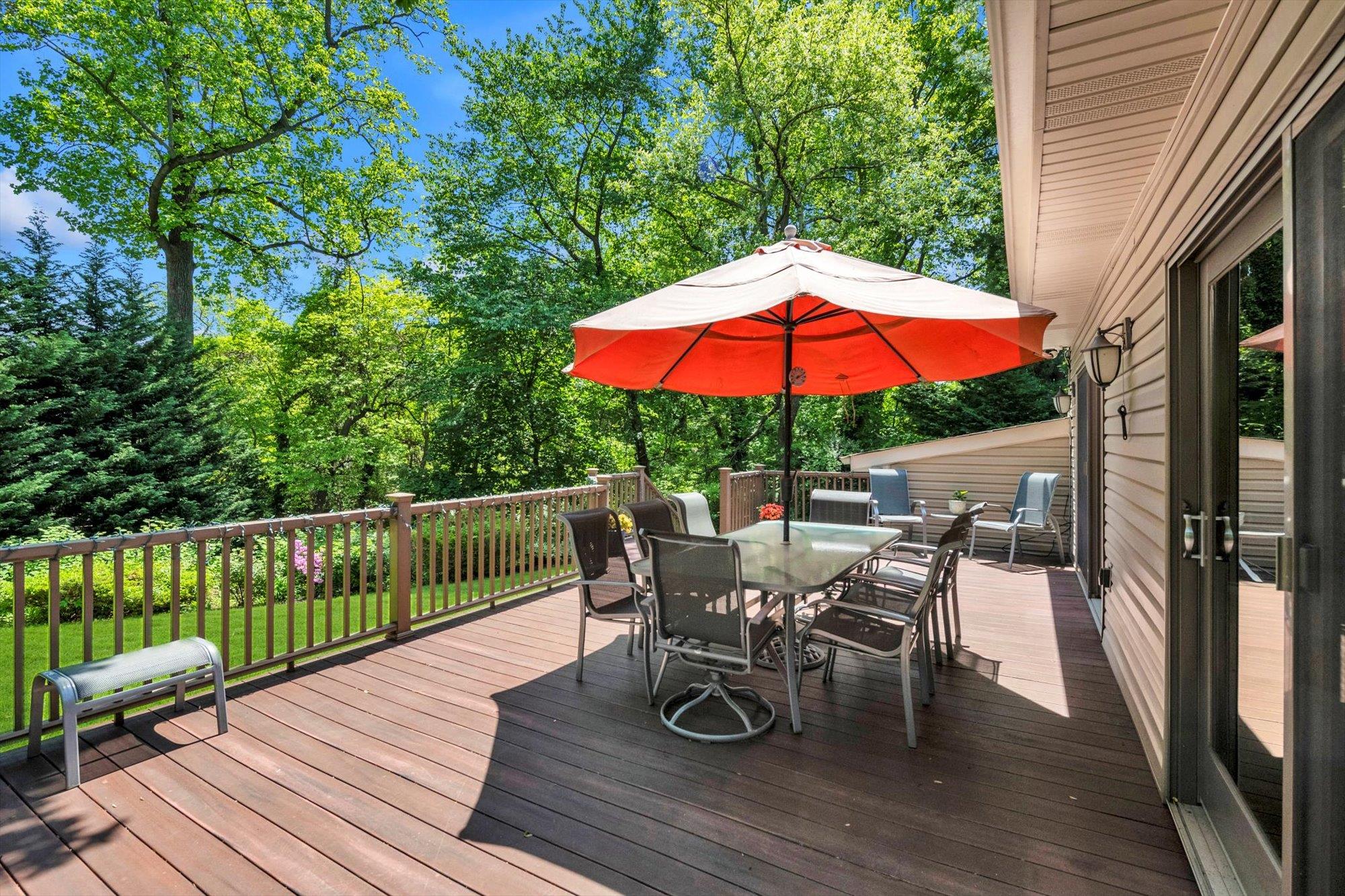 44 Fernwood Lane, Roslyn, New York image 23