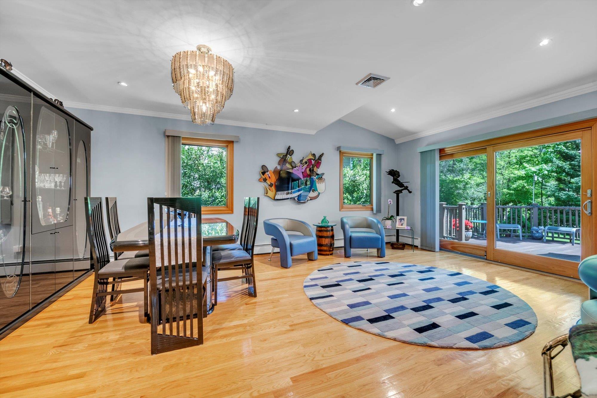 44 Fernwood Lane, Roslyn, New York image 7