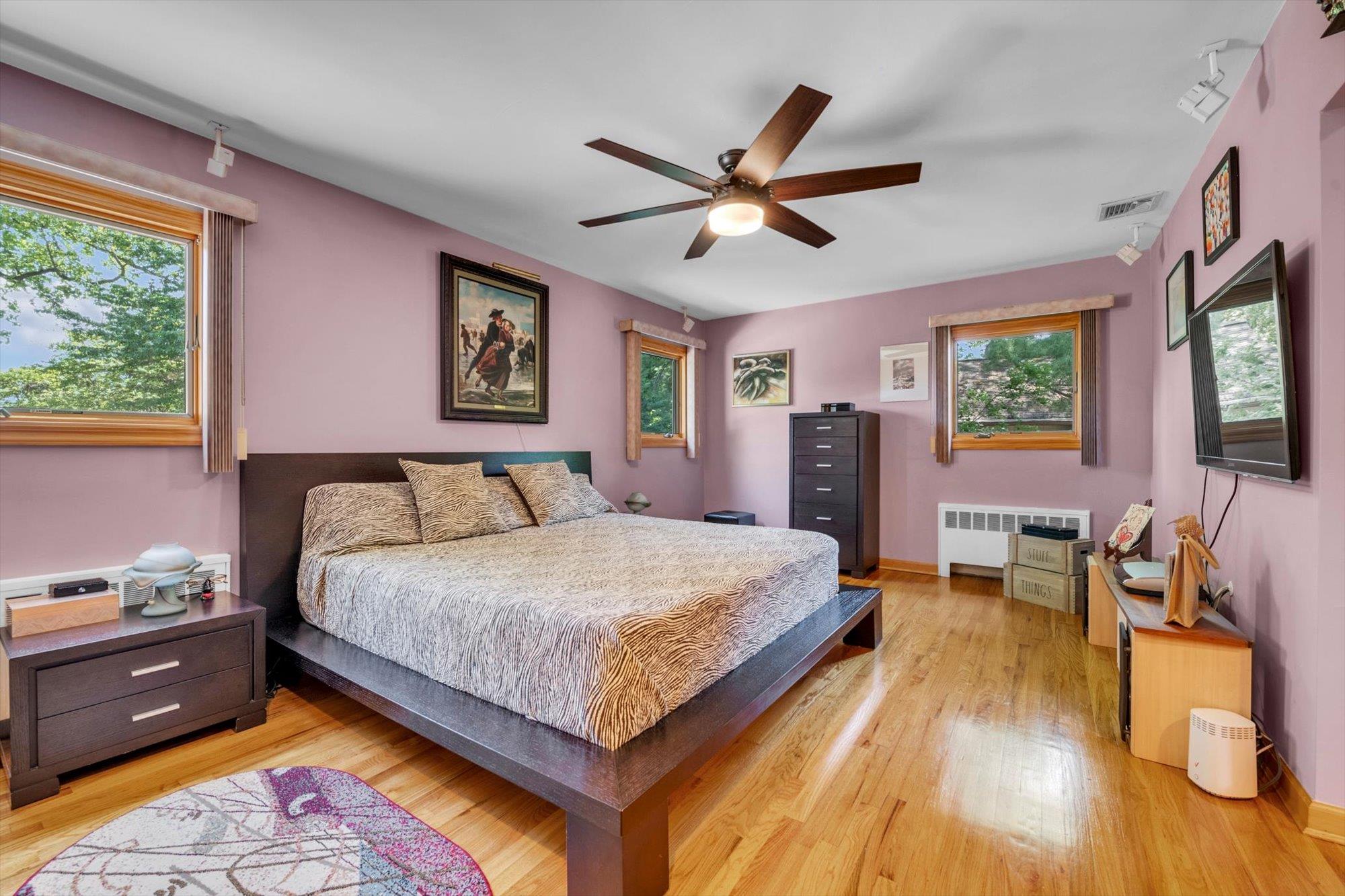 44 Fernwood Lane, Roslyn, New York image 14