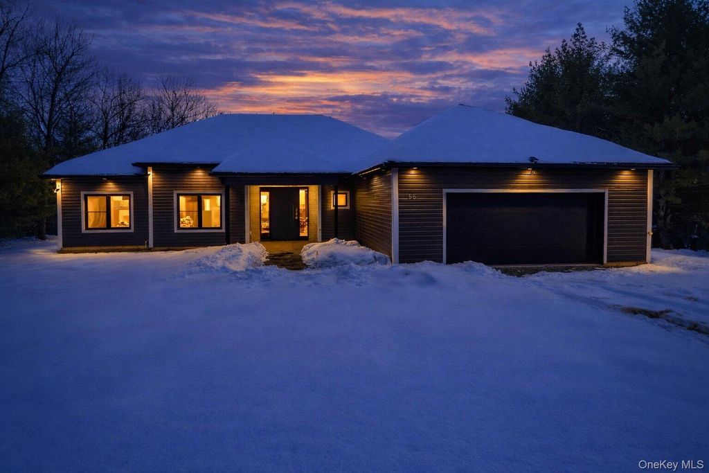 Photo of 58 Dunn Town Road, Wurtsboro, NY 12790 (MLS # 962681)