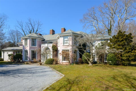 Homes For Rent - 1 Pond Road<br/> Nassau County, Glen Cove, NY 11542