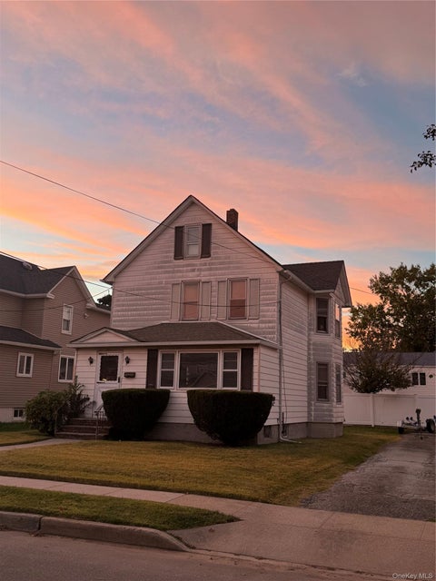 Photo of 41 Harrison Avenue, Lynbrook, NY 11563 (MLS # 1065057)