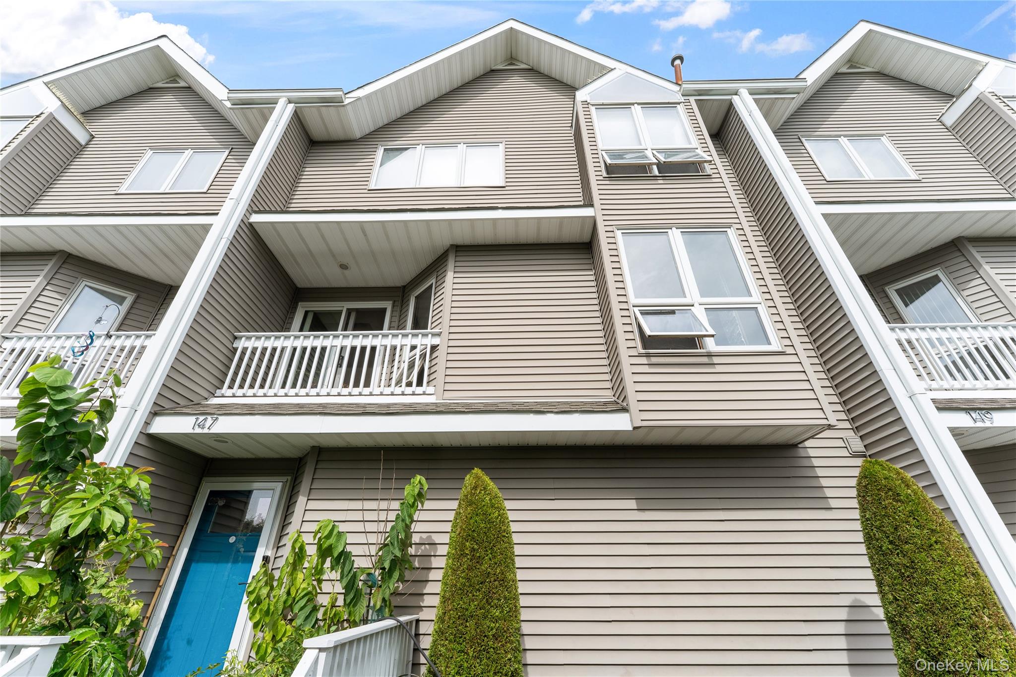 147 I U Willets Road