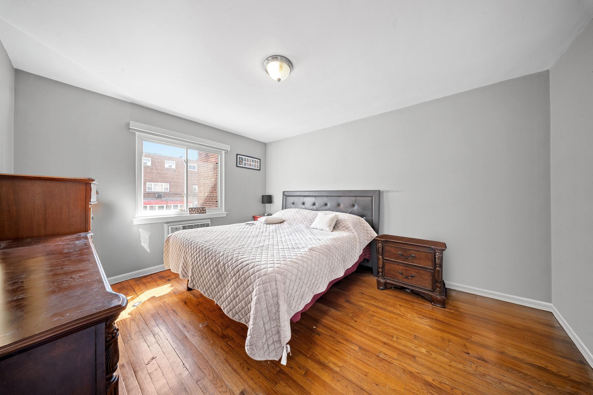 4038 Murdock Avenue, Bronx, New York image 23