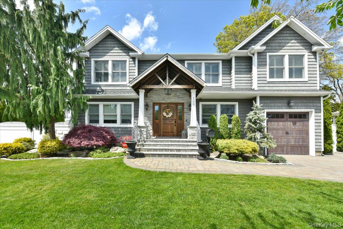 129 Commonwealth Avenue