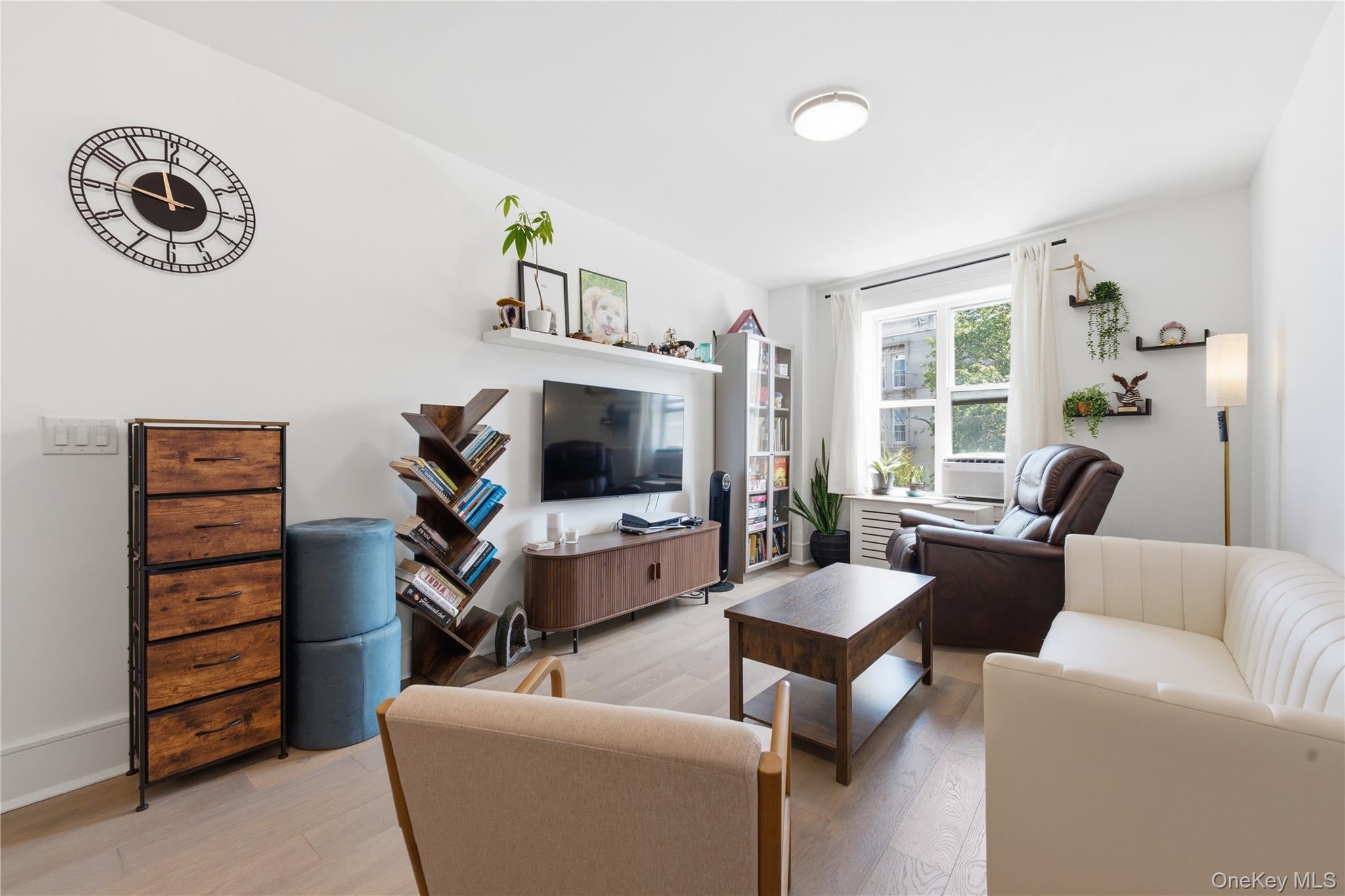 14809 Northern Boulevard 3C