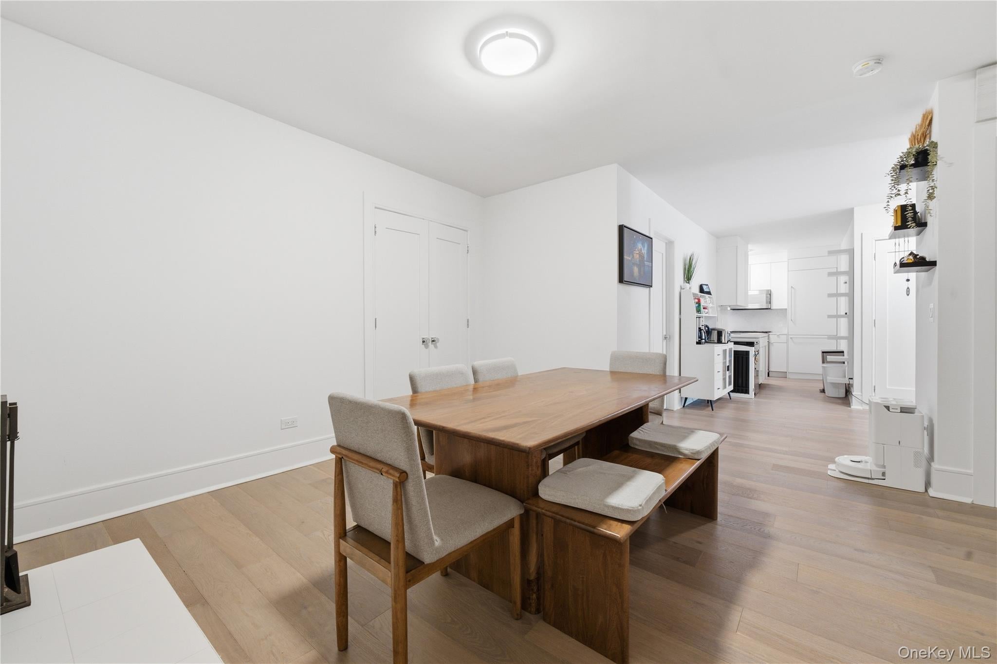 14809 Northern Boulevard 3C