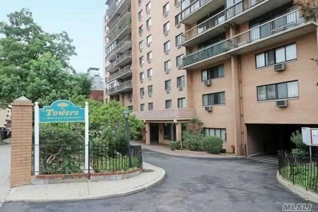 Rental Property at 37 Avenue 5G, Flushing, Queens, NY - Bedrooms: 2 
Bathrooms: 2 
Rooms: 4  - $2,650 MO.