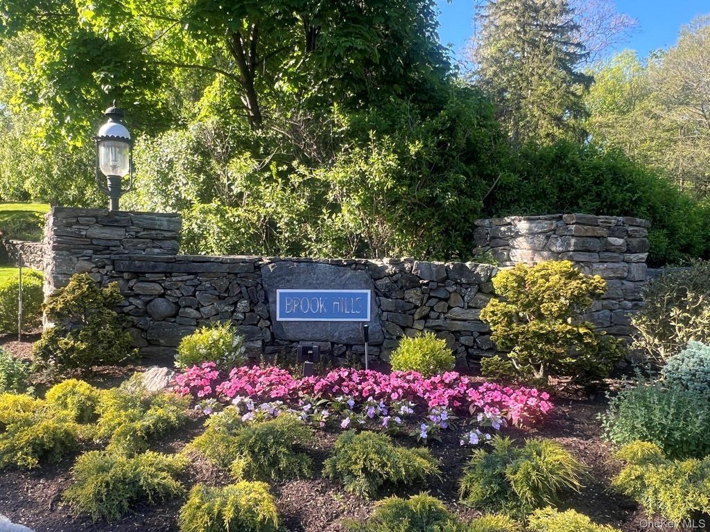 Photo of 17 Ingleside Lane #31B, White Plains, NY 10605 (MLS # 000155)