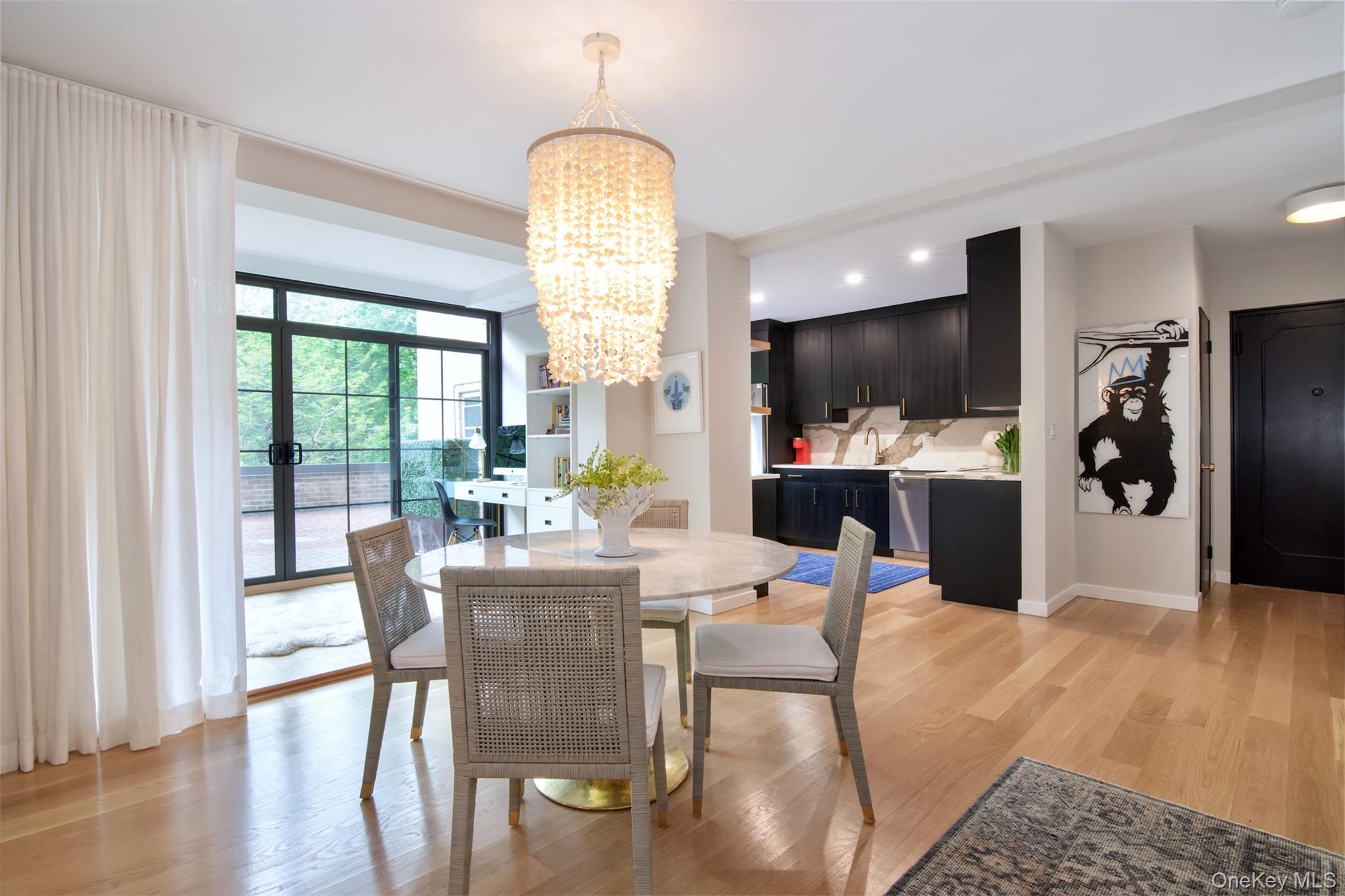 72 Pondfield Road West 1G