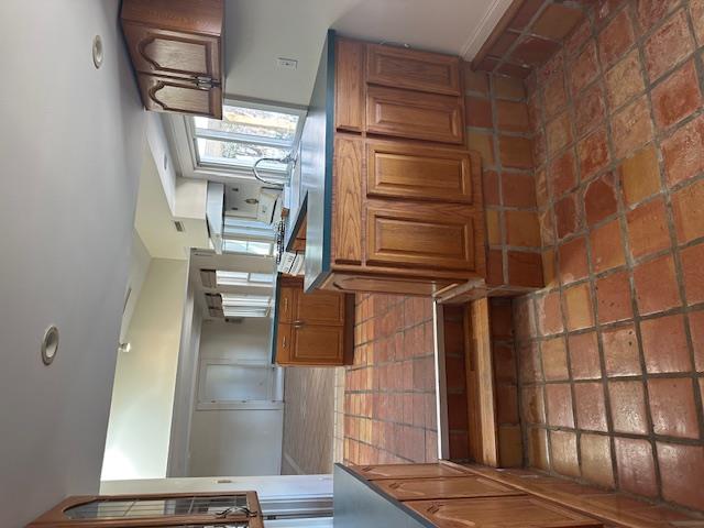 Oyster Bay, New York 11547, United States, 3 Bedrooms Bedrooms, ,2 BathroomsBathrooms,Residential,Active,81811