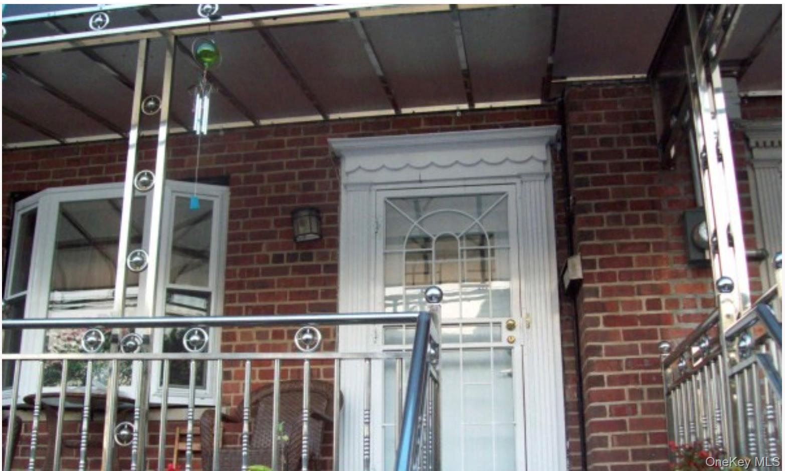 2713 Eastchester Road