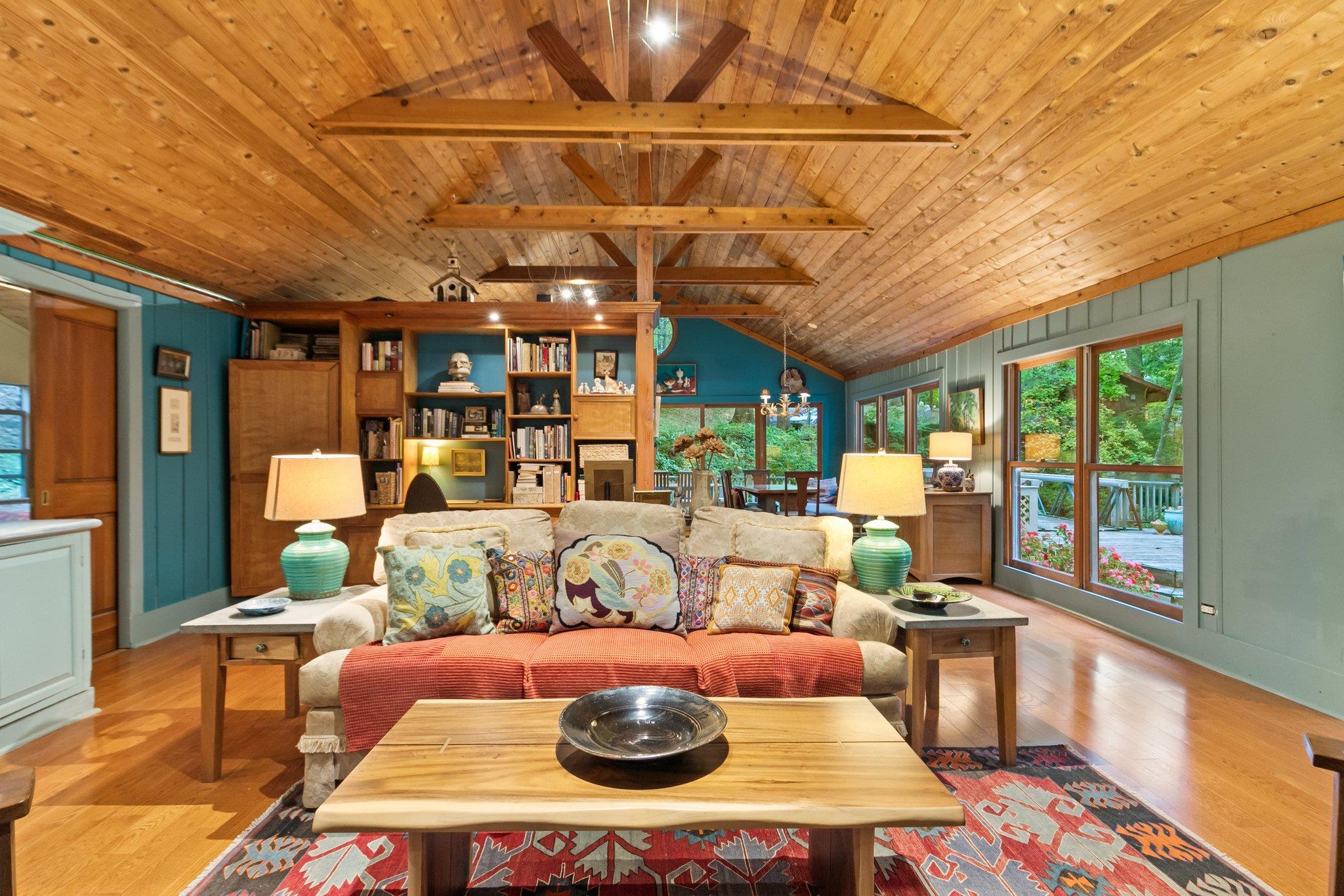 521 Scarborough Road, Briarcliff Manor, New York image 10