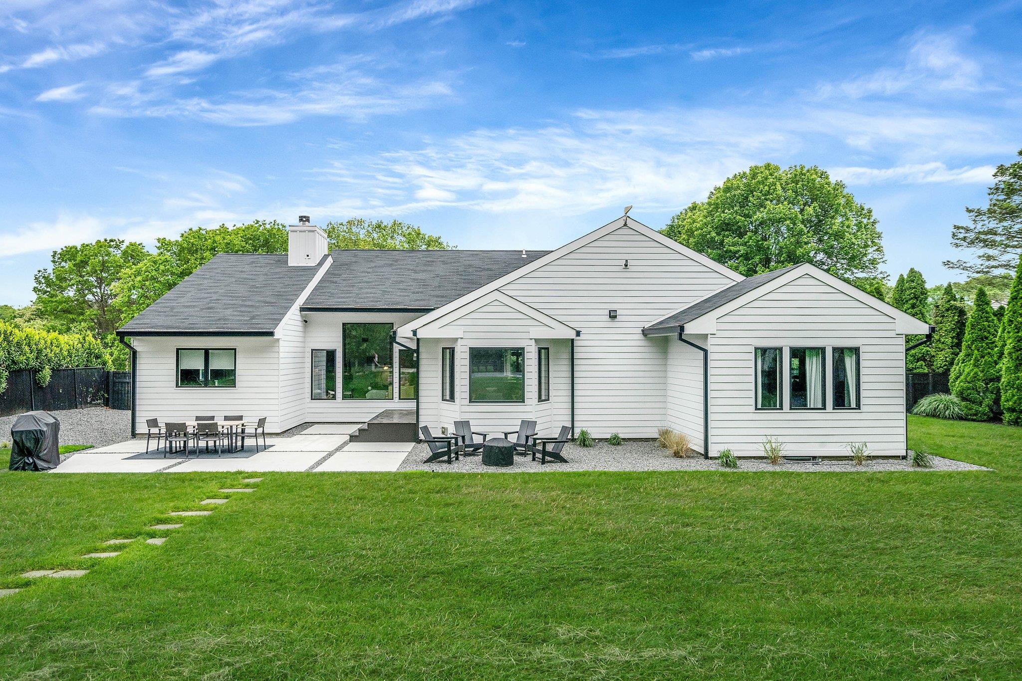 57 Varsity Boulevard, East Setauket, New York image 6