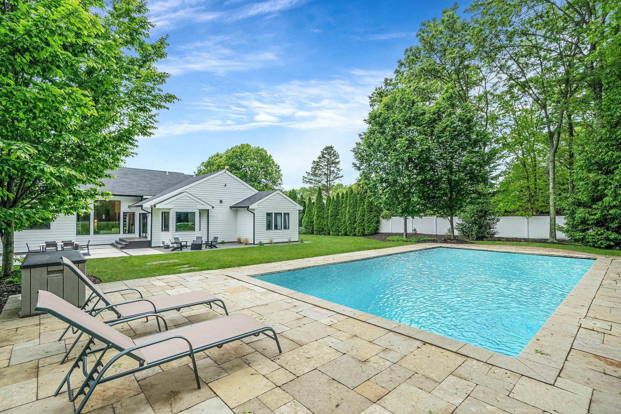 57 Varsity Boulevard, East Setauket, New York image 13