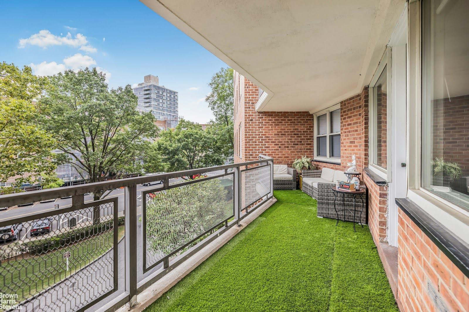 Property for Sale at Independence Avenue 3F, Bronx, New York - Bedrooms: 1 
Bathrooms: 1 
Rooms: 4  - $329,000