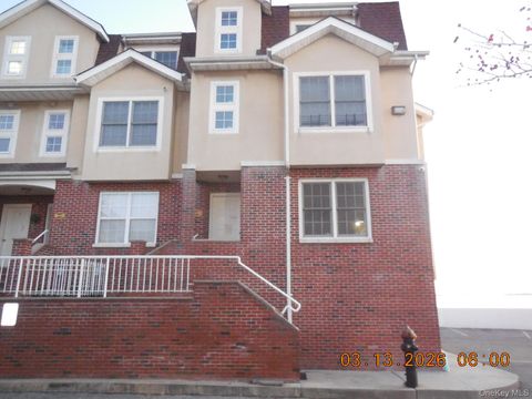 Homes For Sale - 1 Patricia Lane Ln #401<br/> Bronx, NY 10465