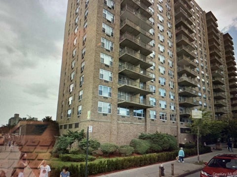 Condo For Sale - 41-40 Union Street #11L<br/> Flushing, NY 11355