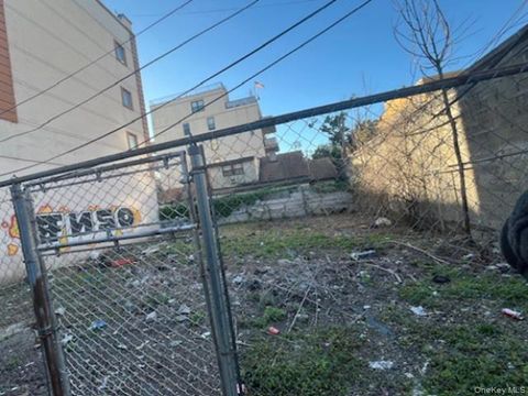 27 Brighton 4th Walk Brooklyn NY 11235