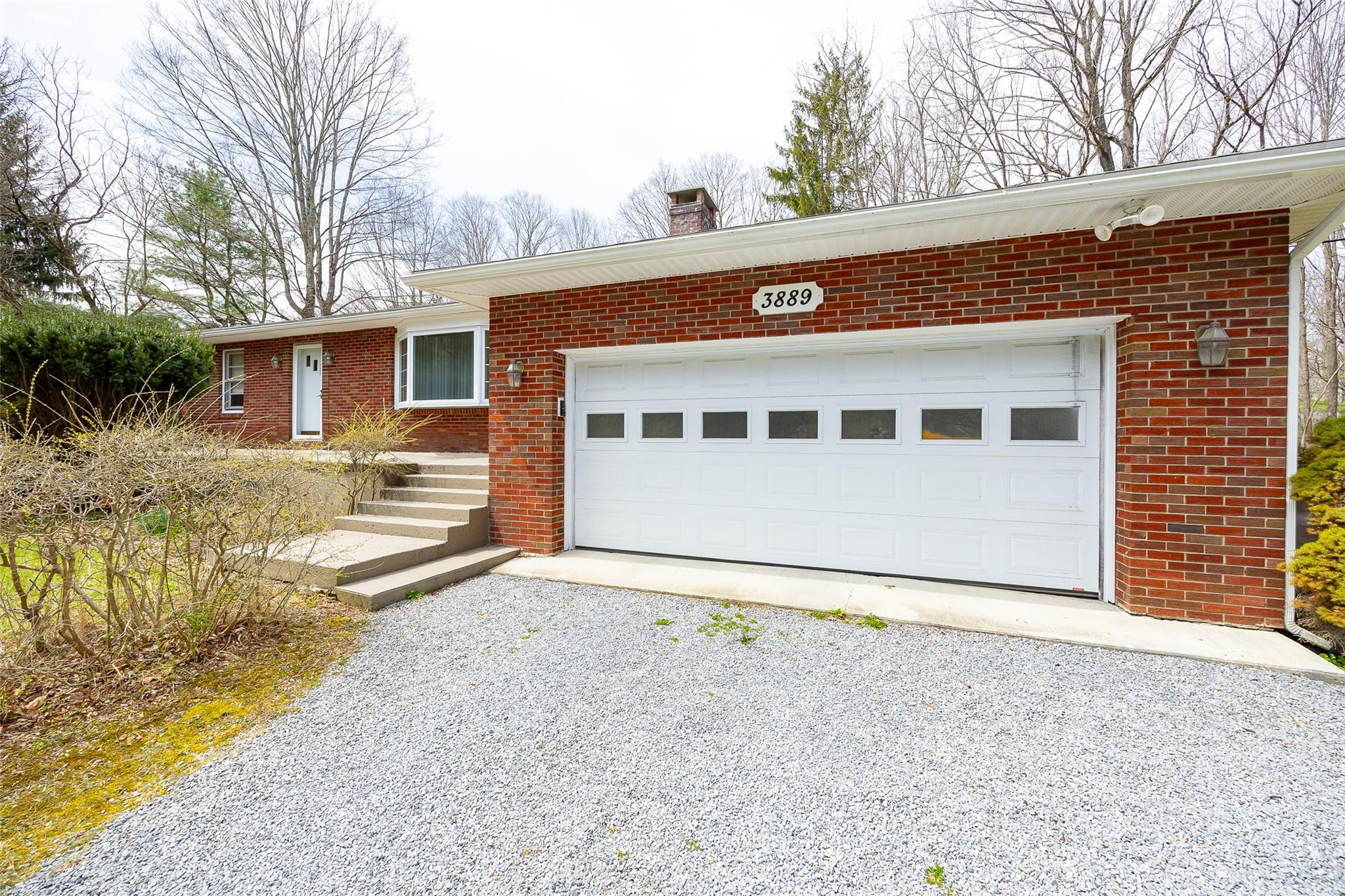 3889 Route 82, Millbrook, New York image 1