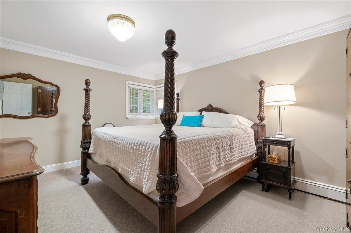 Jericho, New York 11753, United States, 3 Bedrooms Bedrooms, ,2 BathroomsBathrooms,Residential,Coming Soon,221190