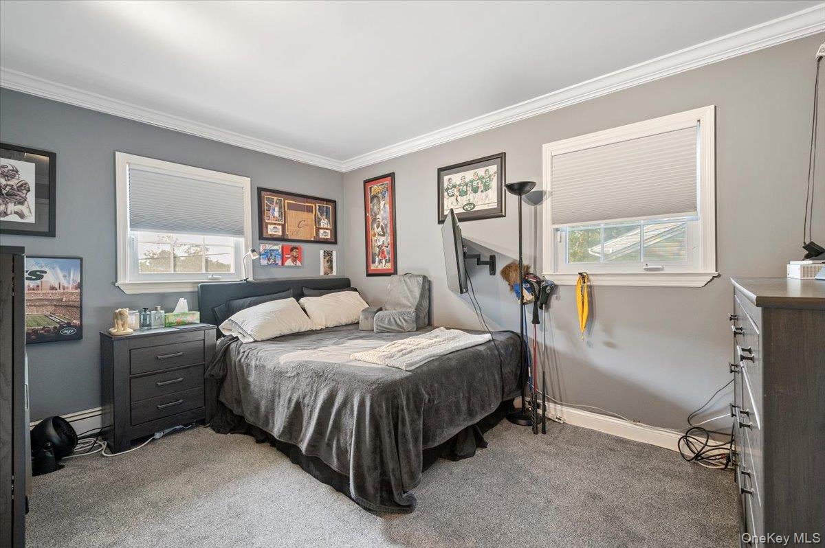 Jericho, New York 11753, United States, 3 Bedrooms Bedrooms, ,2 BathroomsBathrooms,Residential,Coming Soon,221190